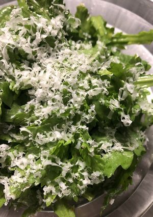 食べたらやみつきの春菊サラダ-レシピのメイン写真