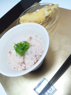お餅で梅おこわ-レシピのメイン写真