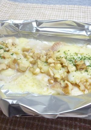白身魚のナッツ・チーズ焼き-レシピのメイン写真