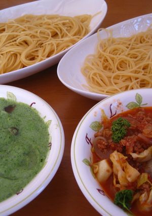 パスタで2種つけ麺：ミート＆小松菜豆乳-レシピのメイン写真