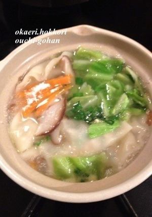 おうちで簡単に餃子鍋-レシピのメイン写真