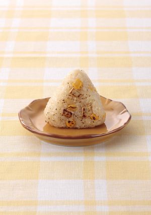 じゃがバターコーンの焼きチーズおにぎり-レシピのメイン写真