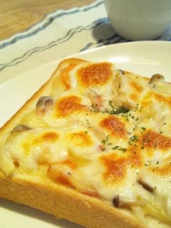 グラタンパン-レシピのメイン写真