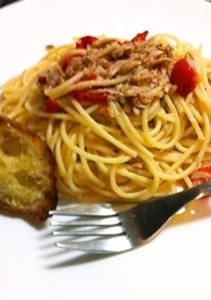 ミニトマトとツナのパスタ-レシピのメイン写真