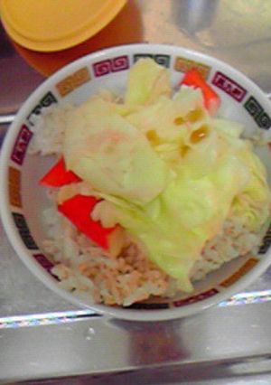 レンジで簡単☆キャベツとカニカマの丼♪-レシピのメイン写真