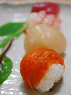 花のてまり寿司(秋の忘れ草・クワンソウ)-レシピのメイン写真