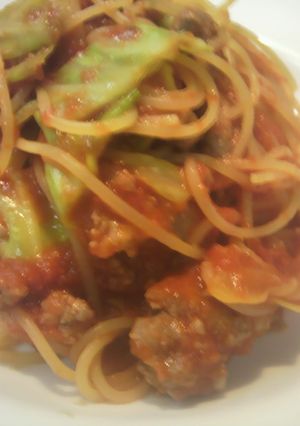 自家製ソーセージとキャベツのトマトパスタ-レシピのメイン写真