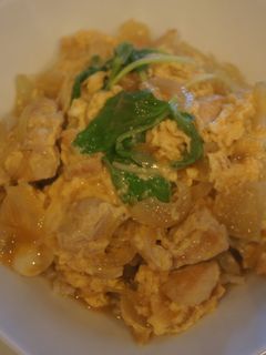 フライパンで作る!ささみを使った親子丼-レシピのメイン写真