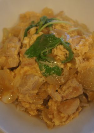 フライパンで作る！ささみを使った親子丼-レシピのメイン写真