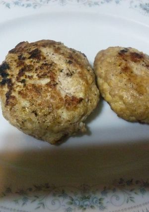 つなぎなしの豆腐入りハンバーグ-レシピのメイン写真