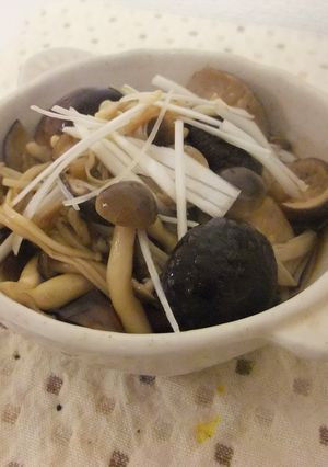 きのこだけ~♫の煮物-レシピのメイン写真