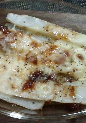 簡単！ウドの味噌ﾁｰｽﾞ焼き-レシピのメイン写真