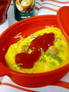 野菜とソーセージのふんわり♡オムレツ-レシピのメイン写真