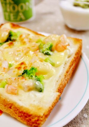 １分ホワイトソースで♪グラタントースト-レシピのメイン写真