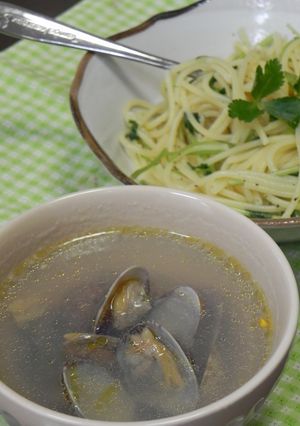 ボンゴレビアンコスープ♪パスタでつけ麺-レシピのメイン写真