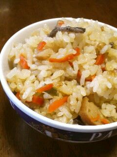 優しい味◎炊き込みご飯-レシピのメイン写真