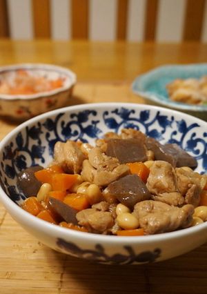 ＊お袋の味＊鶏肉とこんにゃくの煮物＊-レシピのメイン写真