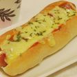酵母少なめのパン ピザドッグ