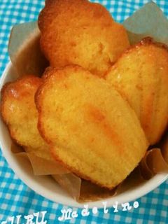 混ぜるだけ!しっとり美味しい!マドレーヌ-レシピのメイン写真