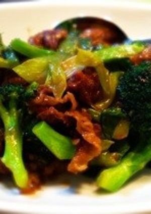 牛肉＆ブロッコリーのオイスターソース炒め-レシピのメイン写真