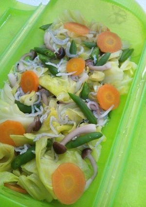 ルクエ☆しらすとキャベツのレンジ煮-レシピのメイン写真