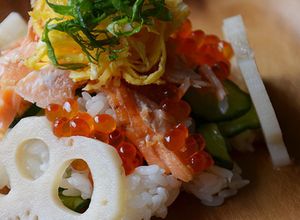 話題入り♪鮭とイクラの親子ちらし寿司-レシピのメイン写真