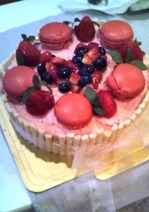 苺ムース入り！魅惑のベリーケーキ-レシピのメイン写真