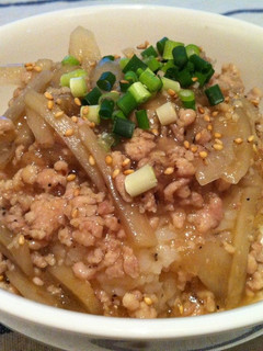ゴボウと鶏挽肉のあんかけ丼-レシピのメイン写真