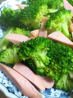 ブロッコリーと魚肉ソーセージのクレソル炒-レシピのメイン写真
