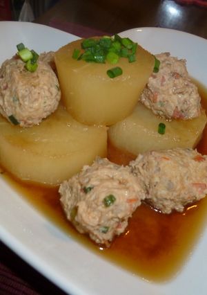 優しい美味しさ♥大根と鳥団子の煮物-レシピのメイン写真