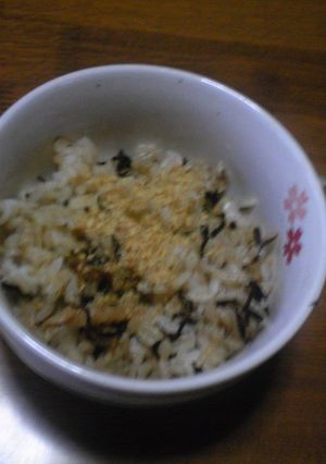 ひじきと根菜と梅干しの混ぜご飯-レシピのメイン写真