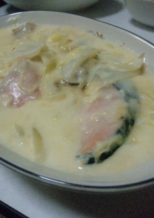 サーモンと白菜のクリーム煮-レシピのメイン写真