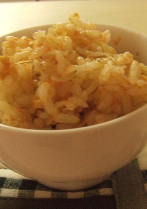 塩麹で人参とじゃこの炊き込みご飯-レシピのメイン写真