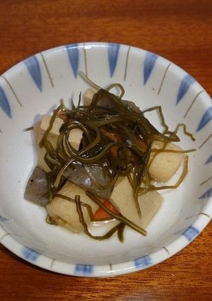 簡単☆ちくわと人参のシンプルな煮物-レシピのメイン写真