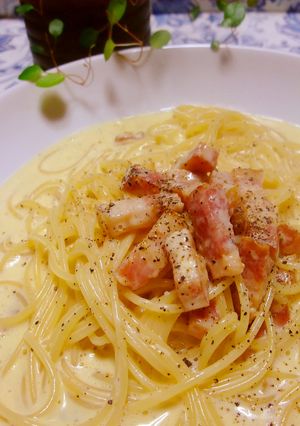 プチ贅沢生クリーム＆全卵濃厚カルボナーラ-レシピのメイン写真