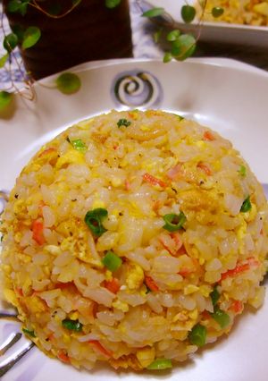 かにかまと卵パラっと簡単美味しい蟹玉炒飯-レシピのメイン写真