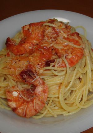 エビとホタテ缶，フレッシュトマトのパスタ-レシピのメイン写真