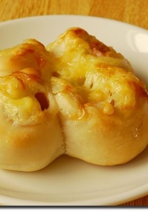 魚肉ソーセージパン　酵母少なめで-レシピのメイン写真