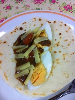 粉もん手巻き!カレーリメイクで簡単ランチ-レシピのメイン写真