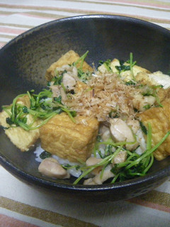 ☆鶏と厚揚げと豆苗の和風丼☆-レシピのメイン写真