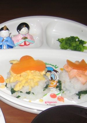 初節句*ひな祭り2色がゆ 離乳食*後期-レシピのメイン写真