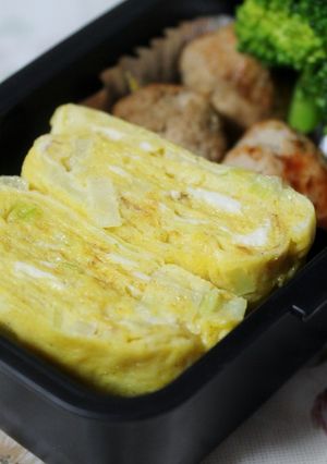 シンプル！塩麹de長ねぎ入り卵焼き-レシピのメイン写真