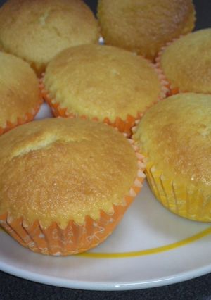 超簡単手抜き☆基本のカップケーキ☆-レシピのメイン写真