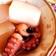 タコで桜春色*はんぺんとカブの煮物