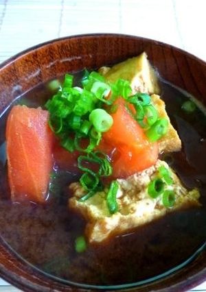 トマトと厚揚げの味噌汁-レシピのメイン写真