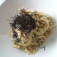 รูปของ アボカドとツナのパスタ