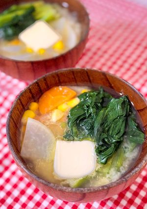 いつもとひと味違う！バター味噌汁-レシピのメイン写真
