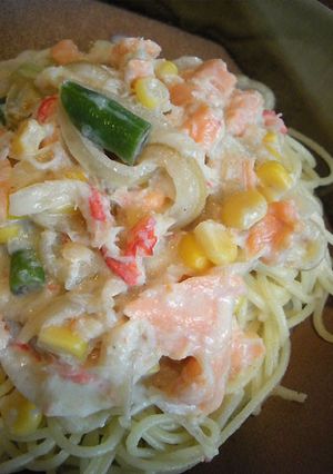かにと生サーモンの北国クリームパスタ☆-レシピのメイン写真