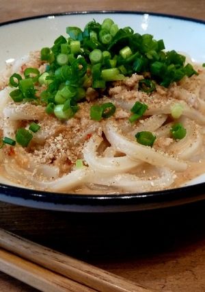 簡単☆釜揚げ風ごまだれそぼろうどん-レシピのメイン写真