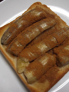 乗せて焼くだけ♪超簡単バナナトースト-レシピのメイン写真